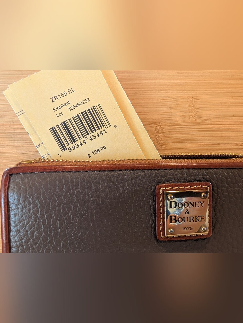 Dooney & Bourke Pebble Grain Zip Clutch Wallet Elephant ZR155